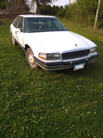 1994 Buick Park Avenue - cars & trucks - by owner -... for sale in Belle Plaine, IA – photo 4