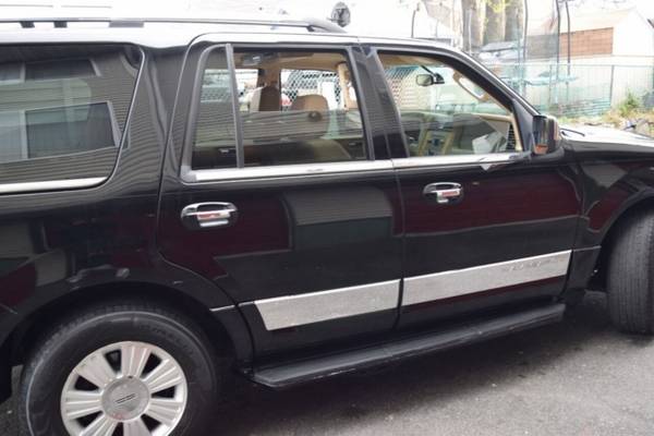 *2008* *Lincoln* *Navigator* *Base 4dr SUV* - cars & trucks - by... for sale in Paterson, MD – photo 17