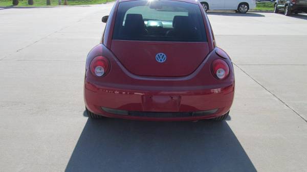 2007 Volkswagen New Beetle Coupe - - by dealer for sale in Council Bluffs, NE – photo 4