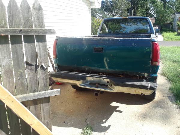 1992 Chevrolet 3/4 Ton 4WD Pickup for sale in Columbia, MO – photo 3