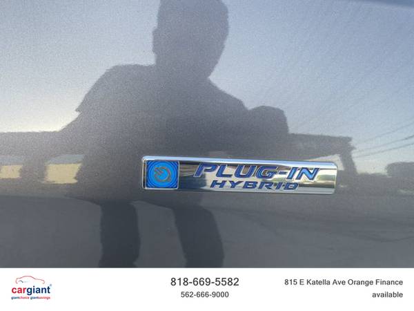 2018 Honda Clarity Plug-in Hybrid PRICE - - by dealer for sale in Orange, CA – photo 17
