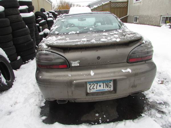 2002 PONTIAC GRAND PRIX NICE! - cars & trucks - by dealer - vehicle... for sale in MPLS, MN – photo 3