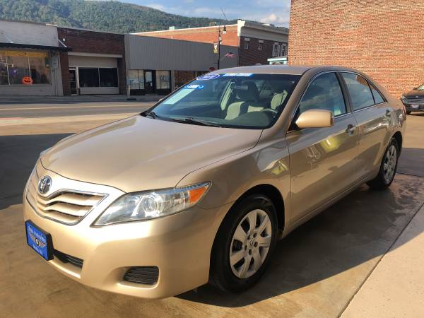 2010 TOYOTA CAMRY LE ONE OWNER VERY CLEAN for sale in Erwin, TN – photo 17