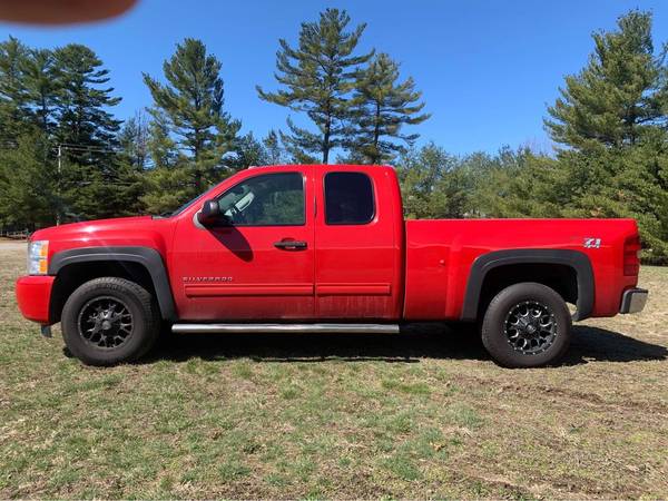 2010 Chevy Silverado 1500 LT for sale in Windham, NH – photo 4
