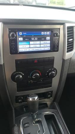 2010 Jeep Grand Cherokee Laredo TOUCH SCREEN CLEAN TITLE LIKE NEW!!!!! for sale in Clearwater, FL – photo 11