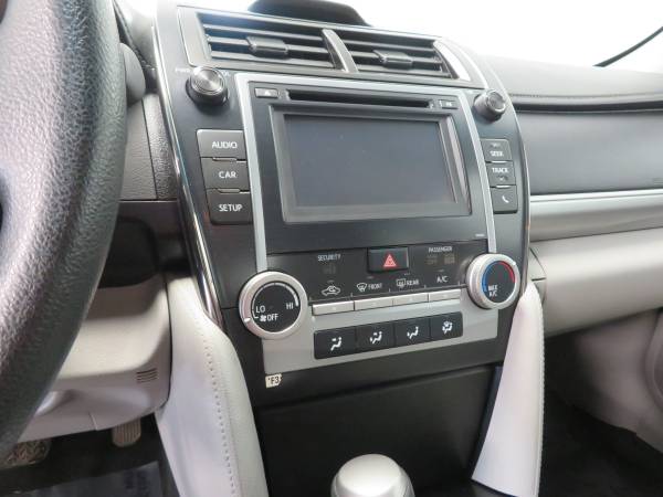 2014 Toyota Camry L 35 mpg Backup Camera Bluetooth-Warranty for sale in Wayland, MI – photo 9