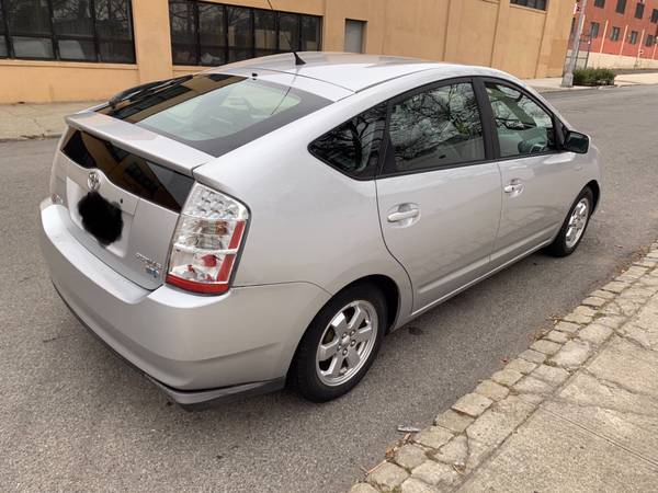 2008 Toyota Prius with 63k miles, clean title, one owner, runs new for sale in Maspeth, NY – photo 4