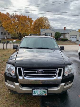 2009 Ford Explorer Eddie Bauer Edition - cars & trucks - by owner -... for sale in Somersworth , NH – photo 2
