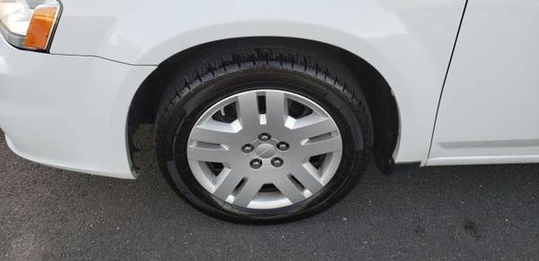 2013 *Dodge* *Avenger* *4dr Sedan SE* WHITE for sale in Lakewood, NJ – photo 17