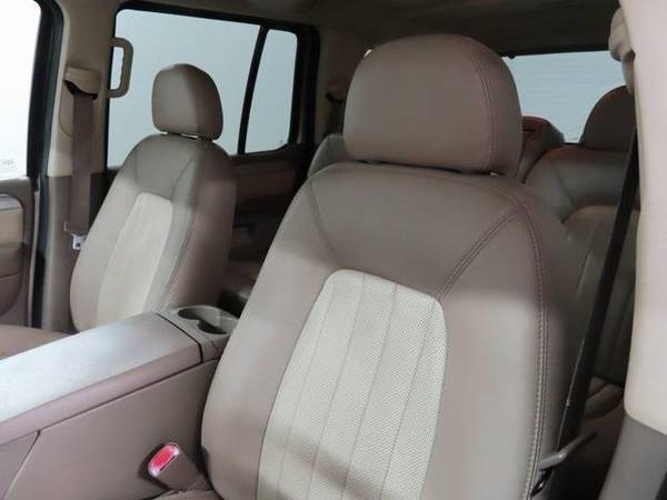 2004 Mercury Mountaineer Base - SUV - - by dealer for sale in Addison, IL – photo 13