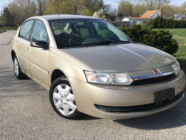 2004 Saturn ion 70, 000 miles low miles for sale in Eastlake, OH – photo 2
