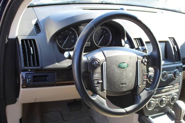 2013 Land Rover LR2 HSE - - by dealer - vehicle for sale in Charlottesville, VA – photo 9