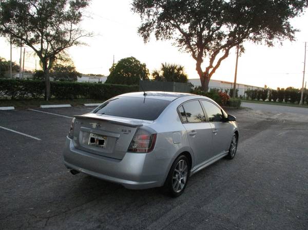 2009 NISSAN SENTRA SE-R SPEC -V * RARE 6 SPEED WITH RED STITCHING -... for sale in Clearwater, FL – photo 8