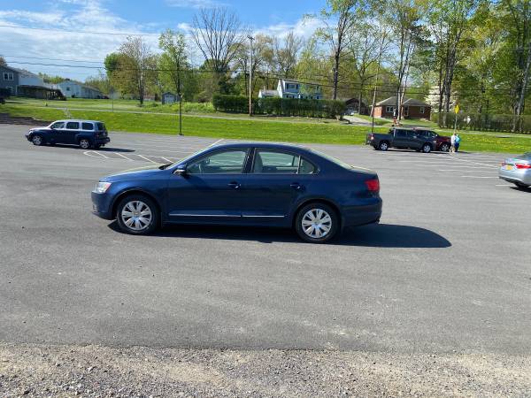 2012 Volkswagen Jetta SE 5 Speed Manual for sale in Wappingers Falls, NY – photo 7