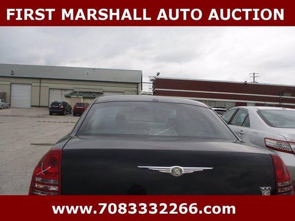 2005 Chrysler 300 300C - Auction Pricing - - by dealer for sale in Harvey, IL – photo 3