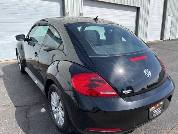 2013 Volkswagen Beetle Coupe 2dr Auto 2 5L - - by for sale in Middleton, WI – photo 5