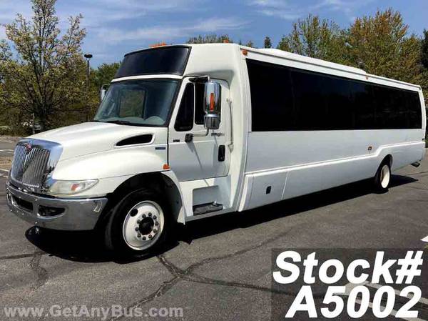 Shuttle Buses Wheelchair Buses Wheelchair Vans Medical Buses For... for sale in Westbury, RI – photo 8