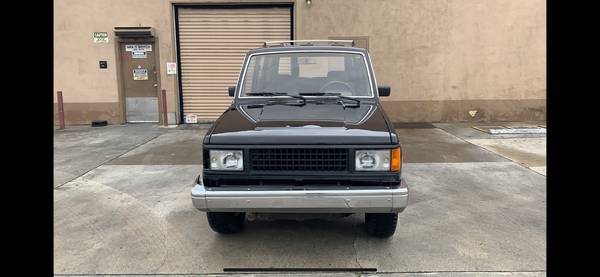 1990 Isuzu trooper RARE!!! - cars & trucks - by owner - vehicle... for sale in Torrance, CA – photo 3