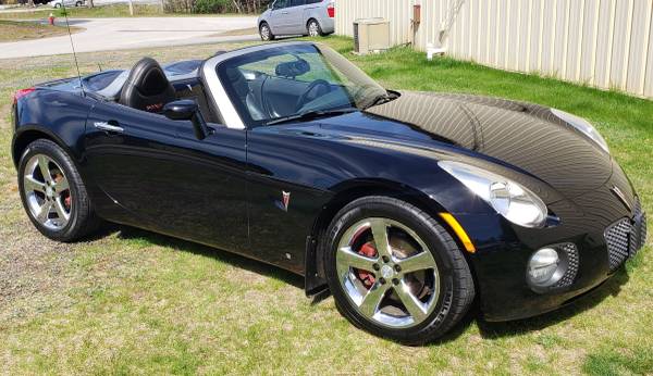 2008 PONTIAC SOLSTICE GXP CONVERTIBLE for sale in Milford, MA – photo 5