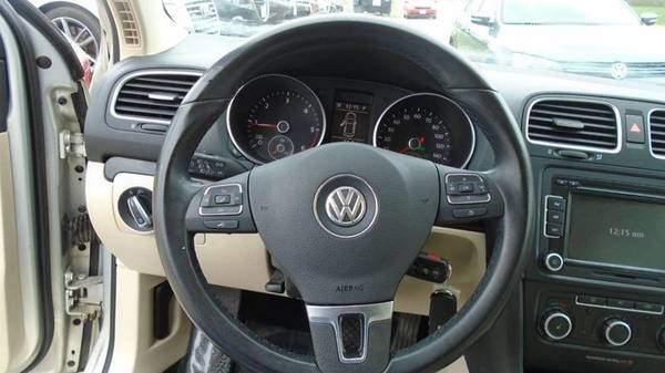 2011 jetta tdi diesel dsg 81,000 miles $6900 **Call Us Today For... for sale in Waterloo, IA – photo 14
