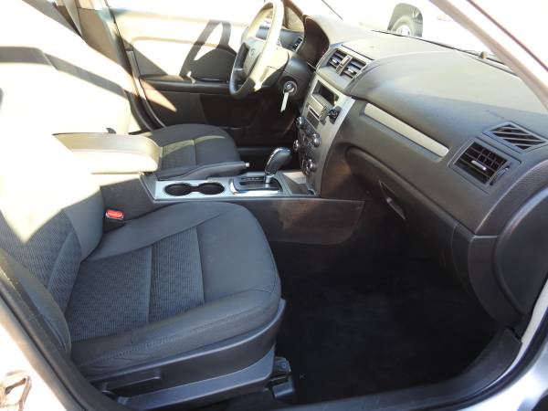 * Nice * 2012 Ford Fusion Sedan for sale in NOBLESVILLE, IN – photo 14