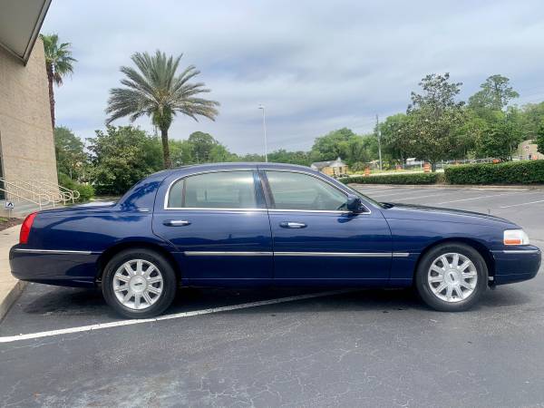 2009 Lincoln Town Car Signature L 4 6 V8 113K Miles Great Condition for sale in Jacksonville, FL – photo 6