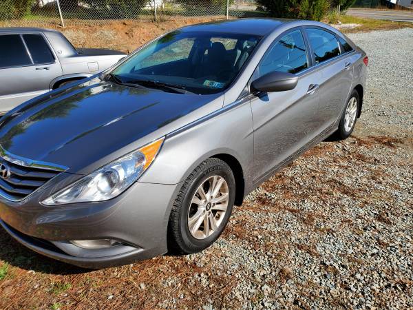 2013 Hyundai Sonata - cars & trucks - by owner - vehicle automotive... for sale in Durham, NC – photo 2
