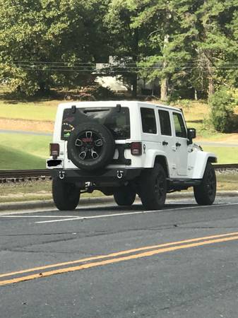 2017 Jeep Wrangler Unlimited for sale in Parkton, NC – photo 3