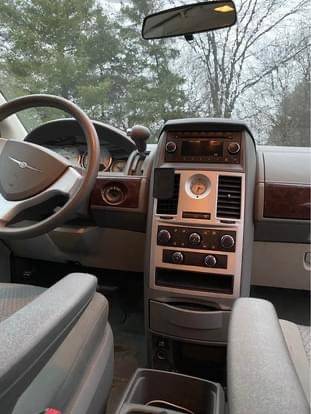 2010 Chrysler Town & Country - cars & trucks - by owner - vehicle... for sale in West Bend, WI – photo 3