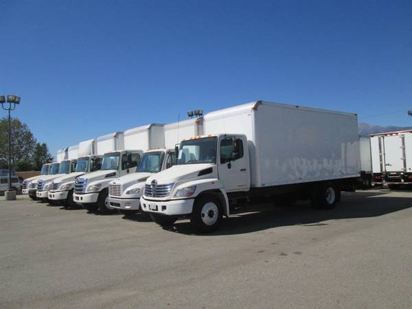 2018 Hino 16ft Reefer Thermoking diesel A/T freezer Isuzu for sale in Los Angeles, CA – photo 11