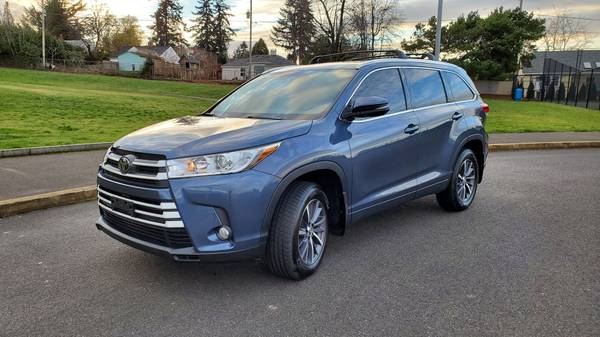 2017 TOYOTA HIGHLANDER XLE AWD - cars & trucks - by owner - vehicle... for sale in Portland, OR – photo 2