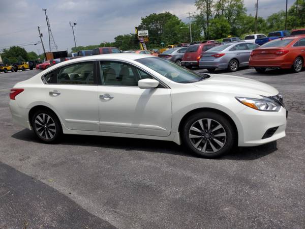 !!!2016 Nissan Altima 2.5 SV!!! 1-Owner/Back Up Camera/Dr Side P Seat for sale in Lebanon, PA – photo 8