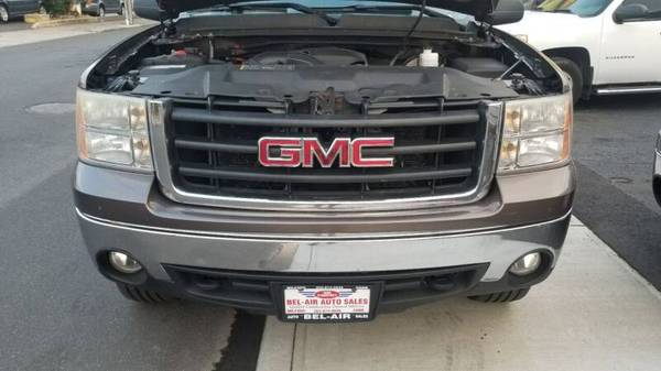 🚗 2008 GMC SIERRA 1500 SLE2 4WD 4DR "CREW CAB" - cars & trucks - by... for sale in Milford, CT – photo 15