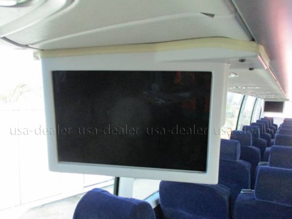 2013 VOLVO 9700 CHARTER BUS - cars & trucks - by dealer - vehicle... for sale in Los Angeles, CA – photo 11