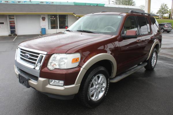 2009 Ford Explorer Eddie Bauer NO RUST - - by dealer for sale in New Castle, PA – photo 4