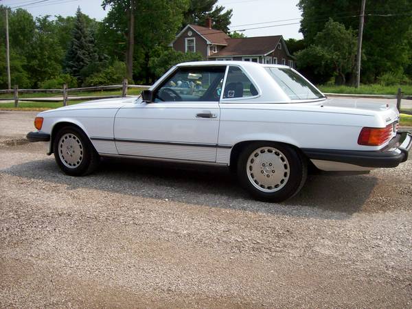 1988 MERCEDES BENZ 560SL - cars & trucks - by owner - vehicle... for sale in Medina, OH – photo 5