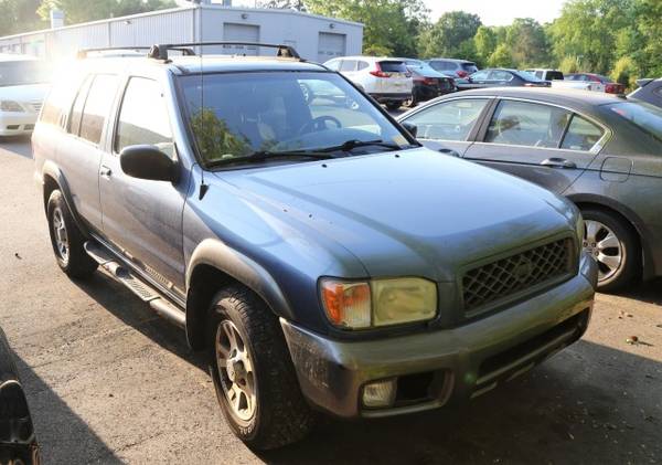 2001 Nissan Pathfinder SE - - by dealer - vehicle for sale in High Point, NC – photo 3