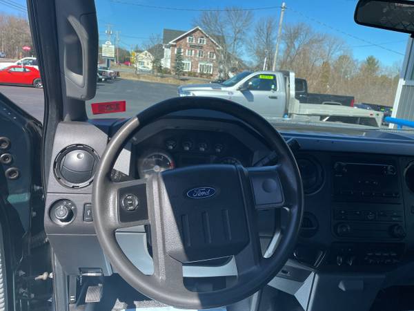 2011 Ford F-550 Super Duty 4X2 4dr SuperCab 161 8 185 8 for sale in Plaistow, ME – photo 14