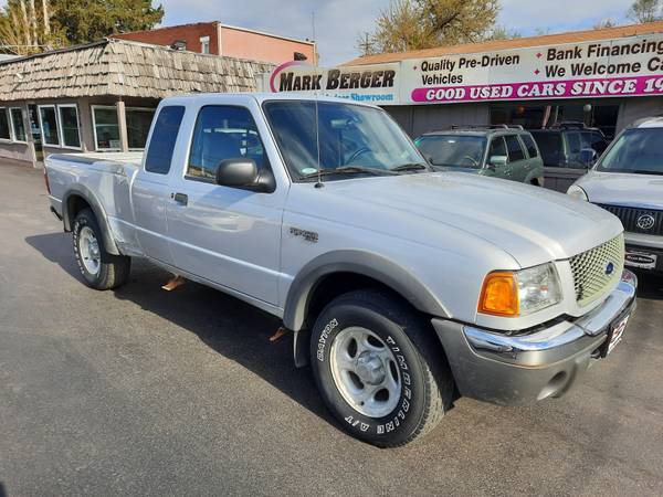 LOW LOW MILES 4X4 EXT CAB 4 DOOR 2002 FORD RANGER - cars & for sale in Rockford, IL – photo 3
