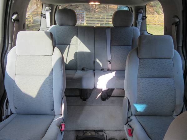 Chevy Uplander LS minivan for sale in Hinton, WV – photo 7