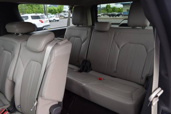 2018 Ford Expedition Max LIMITED - - by dealer for sale in Cottage Grove, OR – photo 9