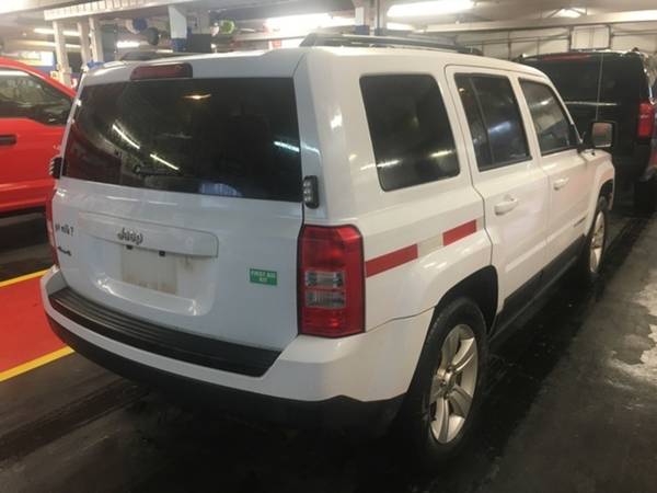 2015 Jeep Patriot Sport - cars & trucks - by owner - vehicle... for sale in Windermere, FL – photo 4