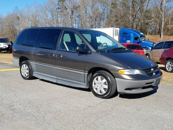 WHEELCHAIR ACCESSIBLE SIDE ENTRY Van! - - by dealer for sale in Shelby, NC – photo 3