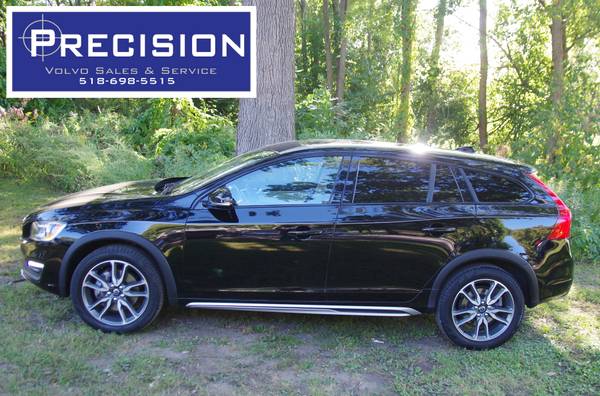 2015.5 Volvo V60 T5 AWD Cross Country – Black for sale in Schenectady, VT – photo 3