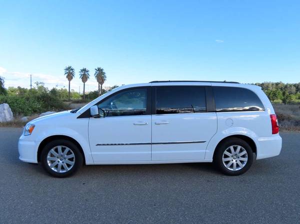 2014 CHRYSLER TOWN AND COUNTRY TOURING - - by dealer for sale in Anderson, CA – photo 2