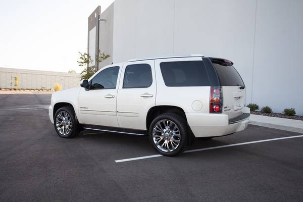 2011 GMC Yukon Denali SOUTHERN NO RUST LOW MILES CLEAN CARFAX AWD for sale in tampa bay, FL – photo 8
