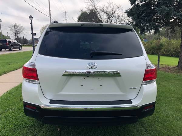 2012 TOYOTA HIGHLANDER..AWD..ONE OWNER..THIRD ROW..FINANCING OPTIONS! for sale in Holly, OH – photo 4