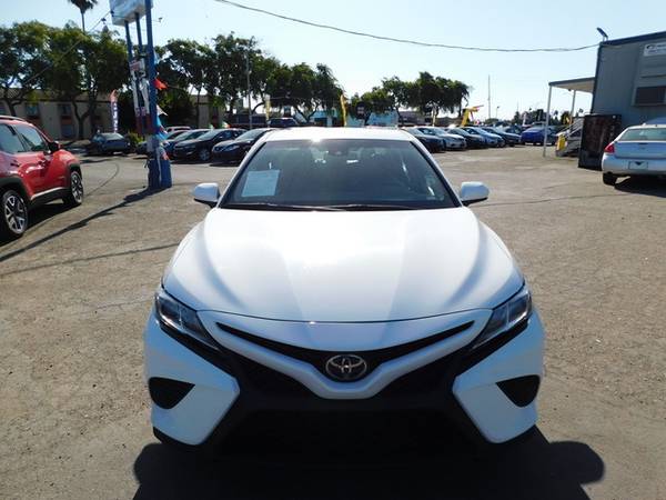 2018 Toyota Camry SE for sale in Santa Ana, CA – photo 11