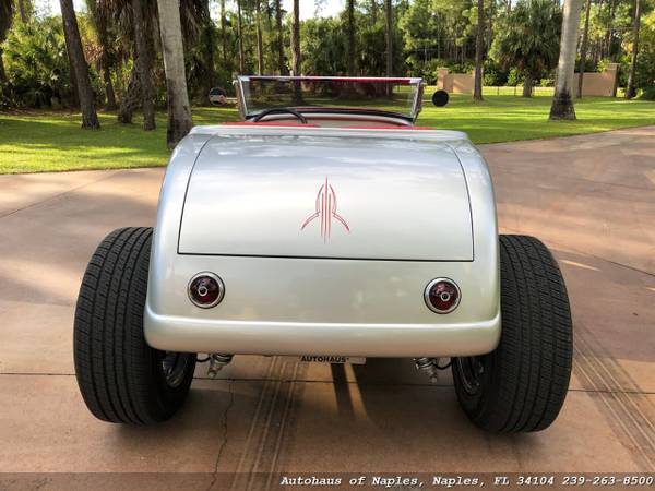 1932 Ford Roadster Hot Rod, less than 2,000 miles since build! Head tu for sale in Naples, FL – photo 4