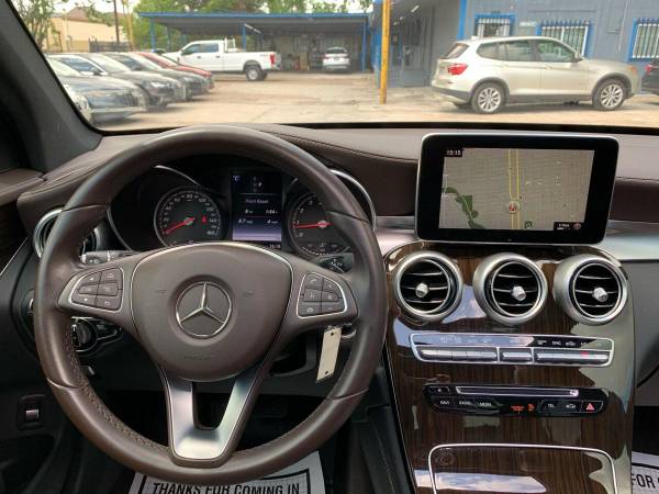 2016 Mercedes-Benz GLC GLC 300 4MATIC AWD 4dr SUV for sale in Houston, TX – photo 19